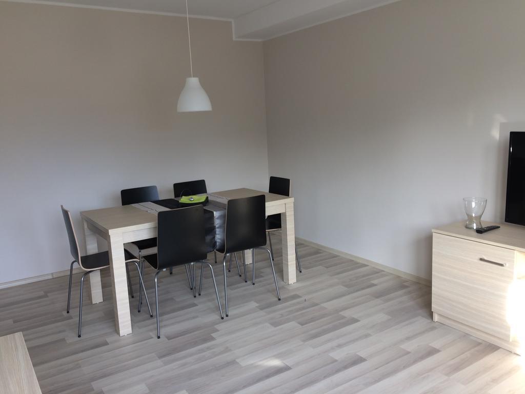 Apartamenty Rodzinne Puck Katarzyna Pietruszkiewicz Exteriör bild